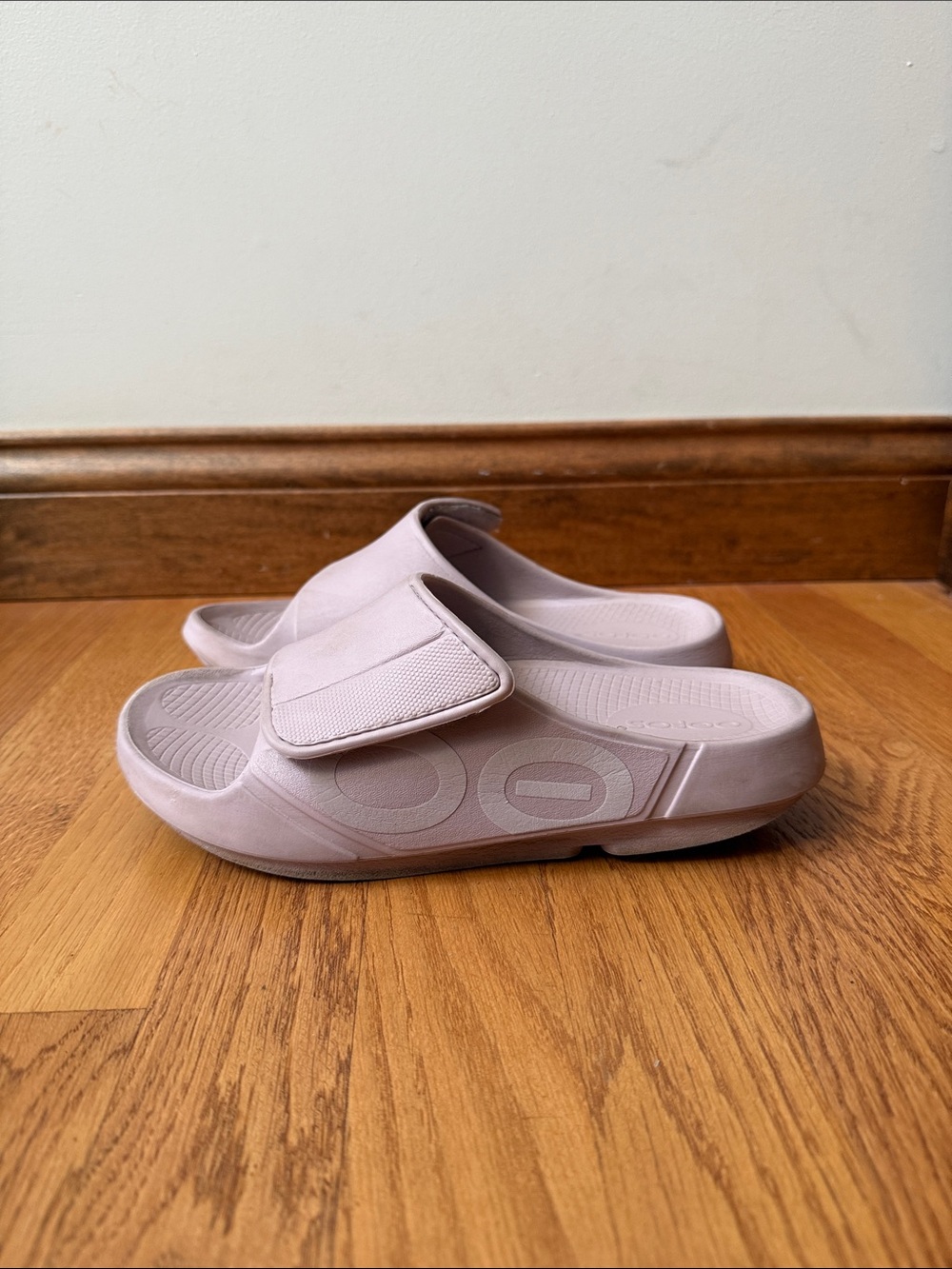 OOFOS OOahh Sport Flex Slides Lightweight Comfort Stardust? Women’s 8 Men’s 6 - Picture 5 of 14
